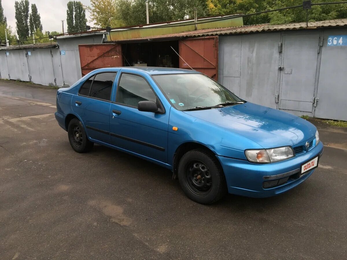 Nissan Almera 1996. Ниссан Альмера 1996 седан. Ниссан Альмера 1996 года. Ниссан Альмера 1996 хэтчбек. Ниссан альмера 1.6 купить