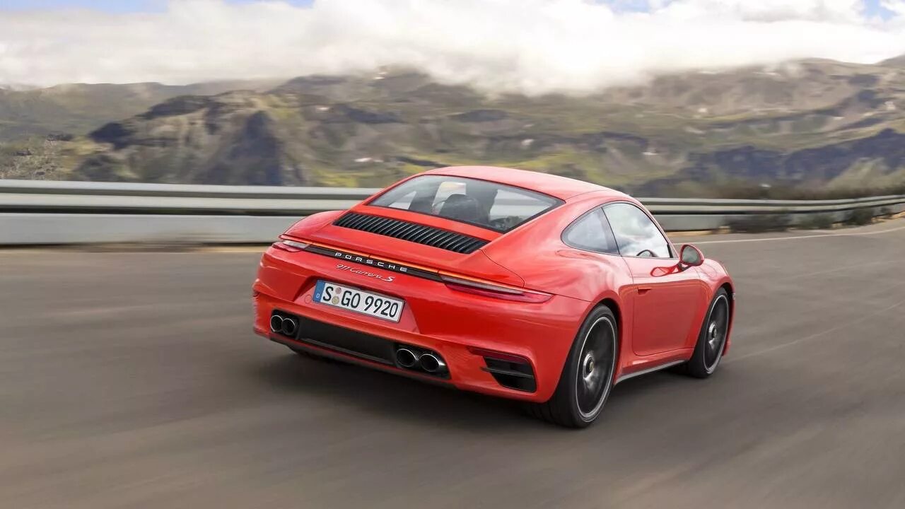 Porsche 911 carrera s. Видео порше. Порше 911 2022 новый. 911 carrera gts 2022. Ролики порш.