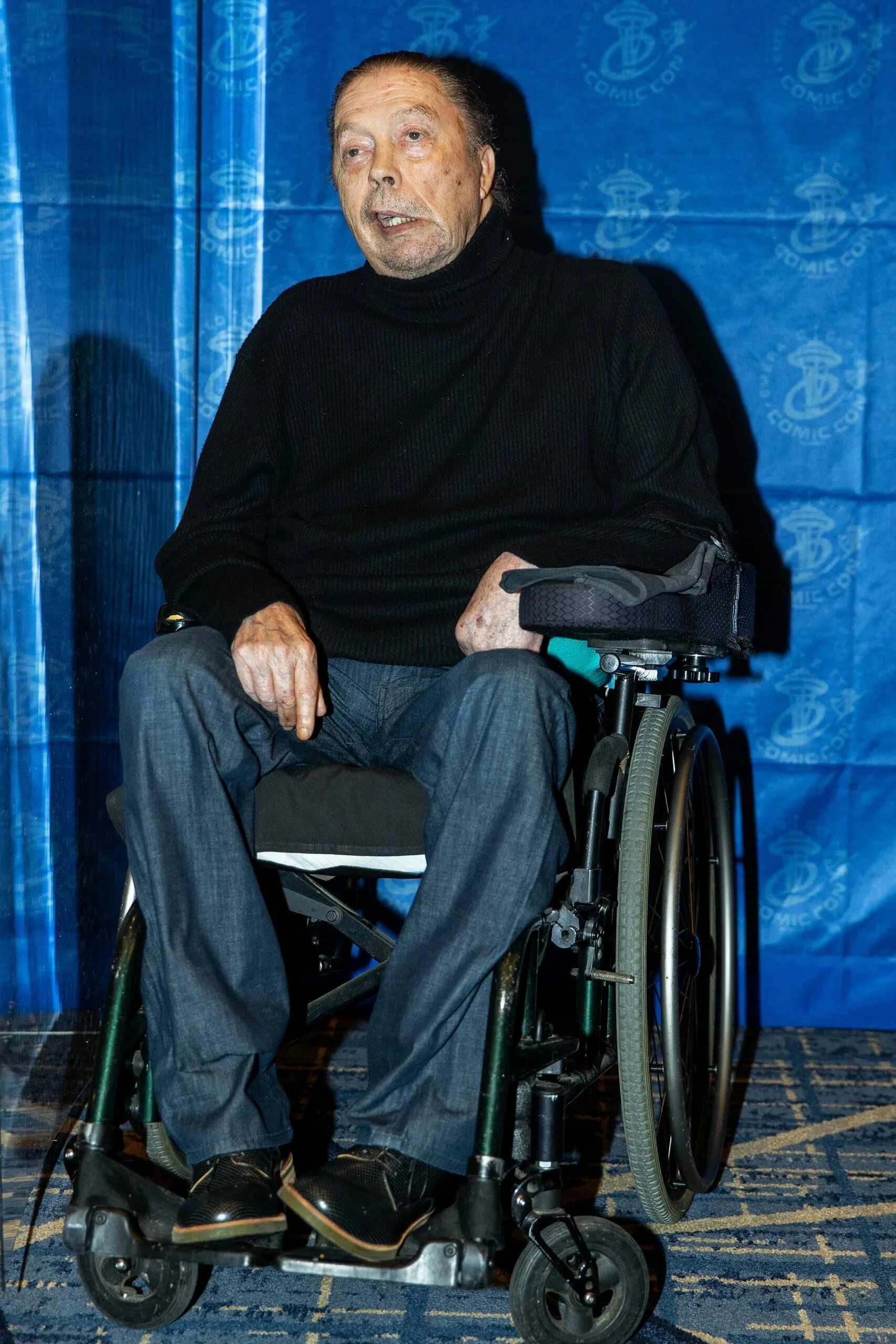 Tim carry. Тим карри. Tim carry. Актер тим карри 2022. Тим карри 2020.