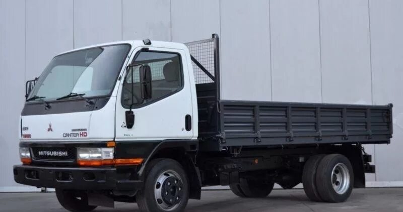 митсубиси кантер 1991. митсубиси кантер 2000. митсубиси кантер 4х4 бортовой. фусо кантер 5 тонн. Mitsubishi бортовой.