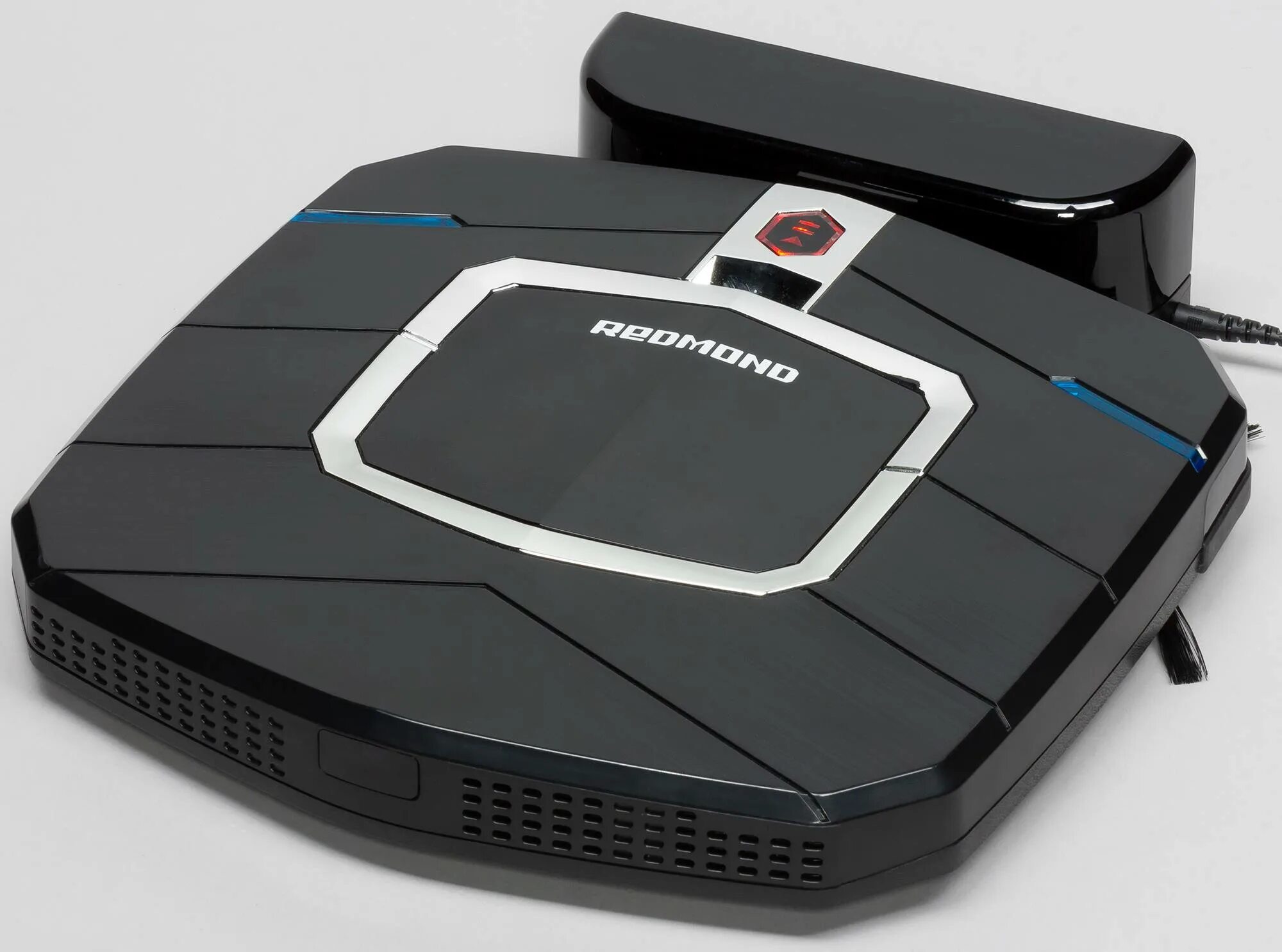 Робот пылесос rv r500. Redmond rv-r250. робот-пылесос redmond rv-r300. аккумулятор redmond rv-r250. robot квадратный.