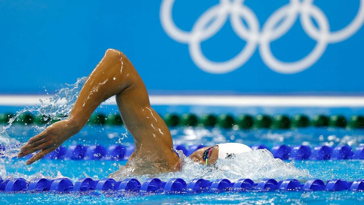 Плавание Олимпийские игры. Плавание Олимпийский вид спорта. Летние Олимпийские игры плавание. Олимпийские виды плавания.