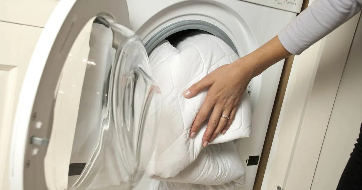 Бежевое стирать с белым. Бежевое стирать с белым. Домашние средства отбеливания вещей. Стирка нижнего белья. Бежевое стирать с белым.