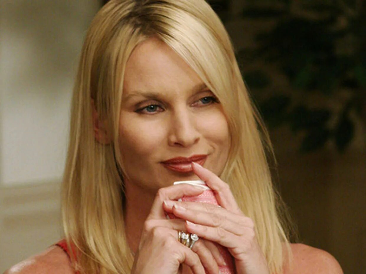 Иди бритт отчаянные. Иди отчаянные. Эдди бритт отчаянные домохозяйки. Иди бритт отчаянные. Иди отчаянные.