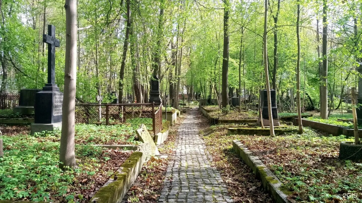 Сайт смоленского кладбища в санкт петербурге. Смоленское лютеранское кладбище ксения петербургская. смоленское кладбище киевская дорожка. 1.3. смоленское кладбище петербурга. смоленское кладбище в санкт-петербурге черкасов.