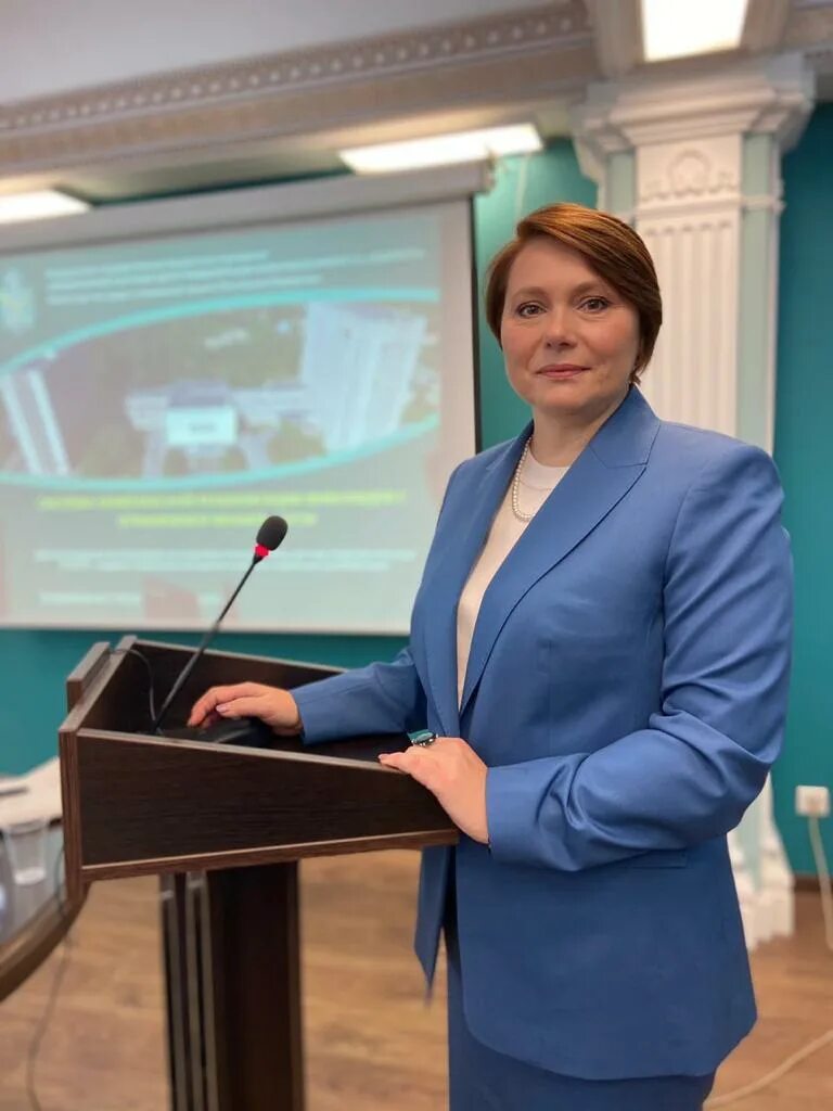 Министерство труда и социальной защиты рф. Минтруд петербург. Владимирова оксана николаевна спбиувэк. Министерство труда и социальной защиты. Фото инспекции труда спб.