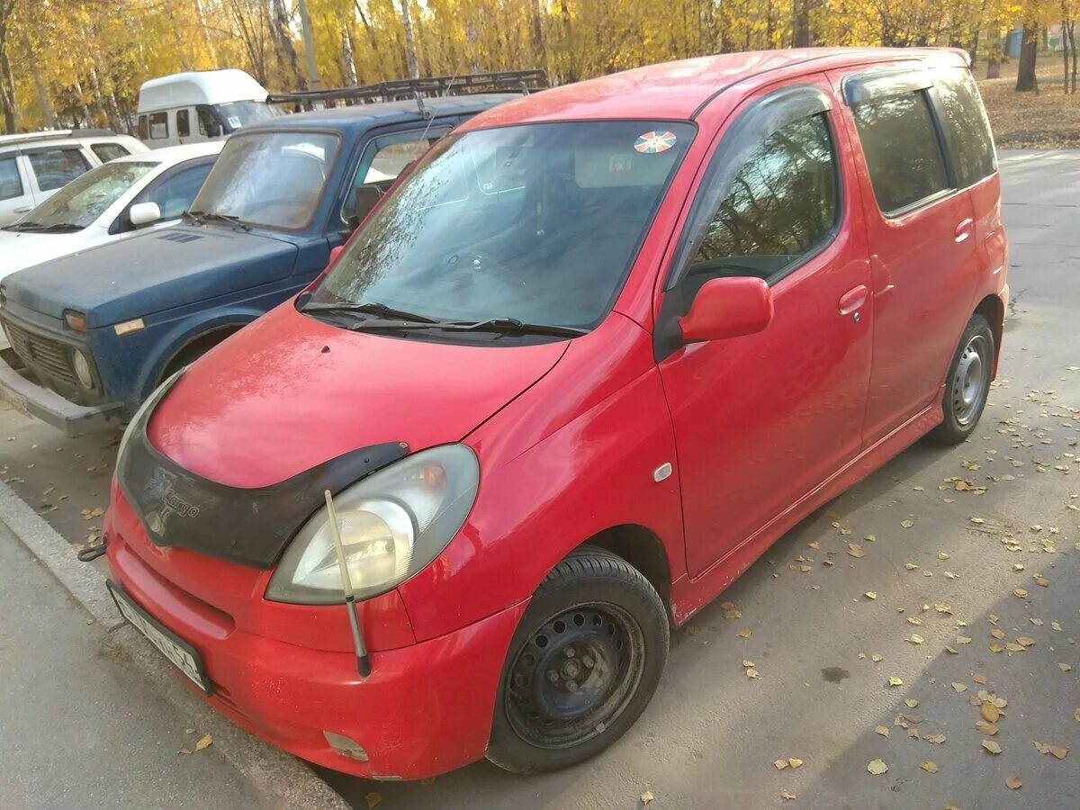 Toyota Funcargo 1999-2005. Тойота Функарго 1999. Тойота Фанкарго 2000. Toyota Funcargo 2000. Купить toyota funcargo