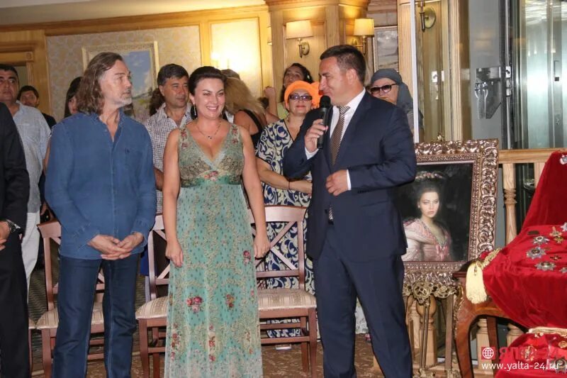 акватория директор. артем колесов. масленникова анна александровна.