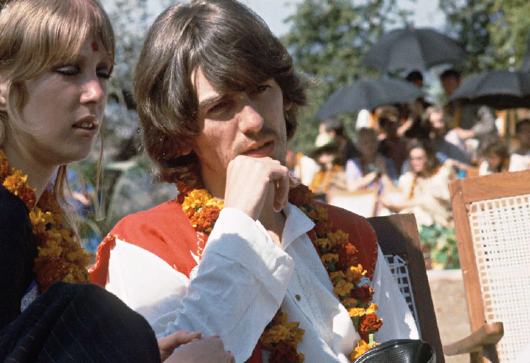 1968 год фото. Битлз в индии 1968. george harrison 1968. the beatles ришикеш. махариши махеш и битлз.
