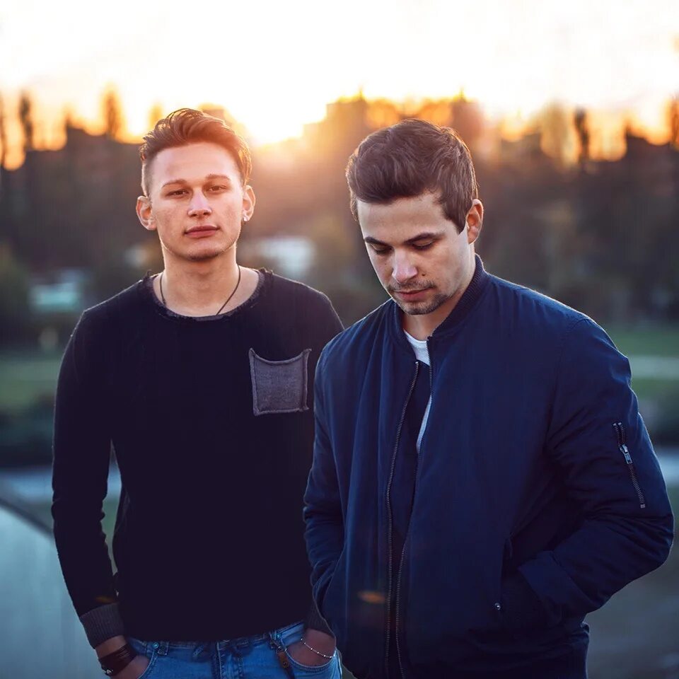 Two colors palette. Two colors. Фон двух цветов. Two colors lovefool lyrics. Color 2.