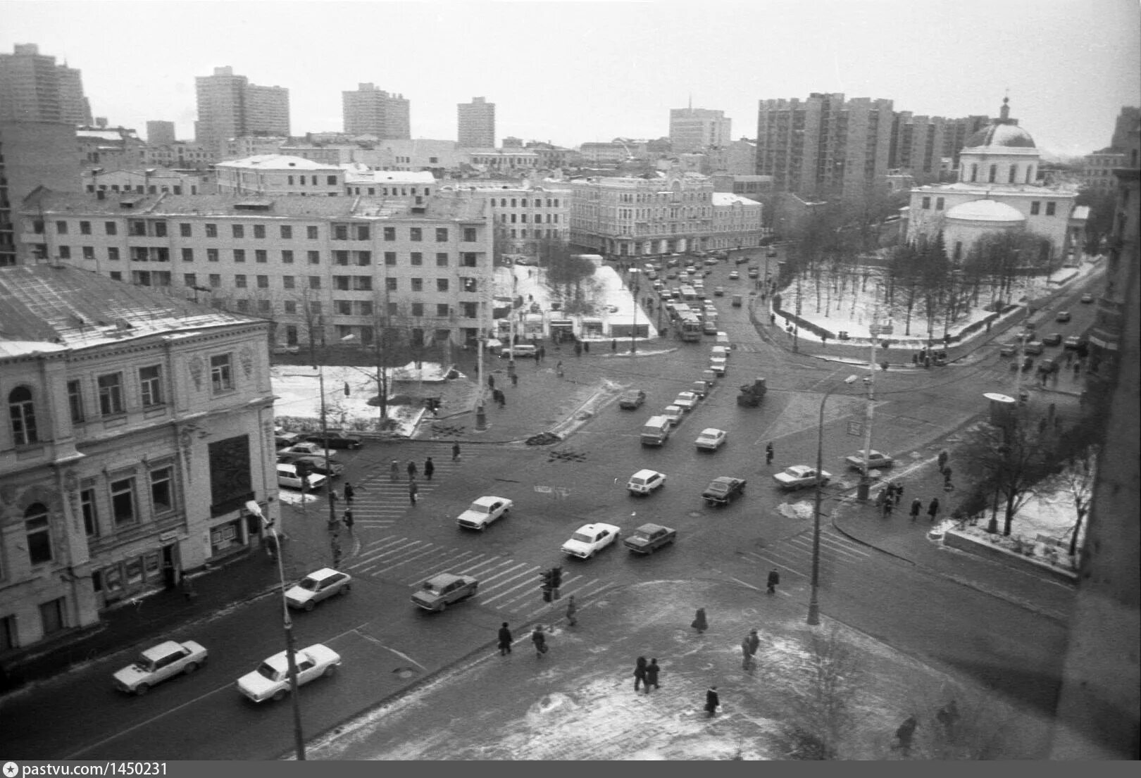 Никитские ворота москва. Никитские ворота 1942. никитские ворота москва ссср. никитские ворота 1888. никитские ворота москва фото.