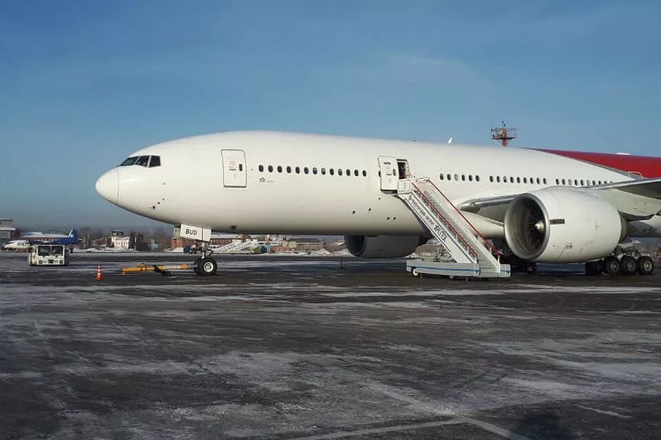 A330 Nordwind. Аэропорт Иркутск Боинг 777. Иркутск Пхукет самолет. Иркутск с самолета фото.