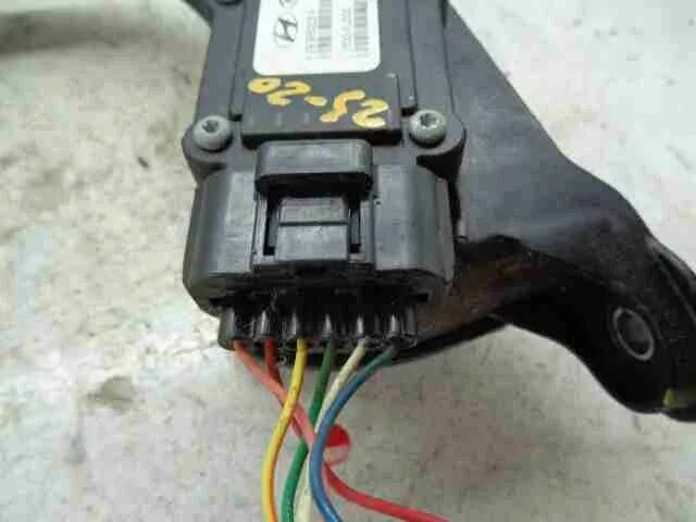 Расположение датчика педали газа соренто Accelerator pedal position sensor (Kia Sorento 1 2002-2009: Diesel engines: VGT