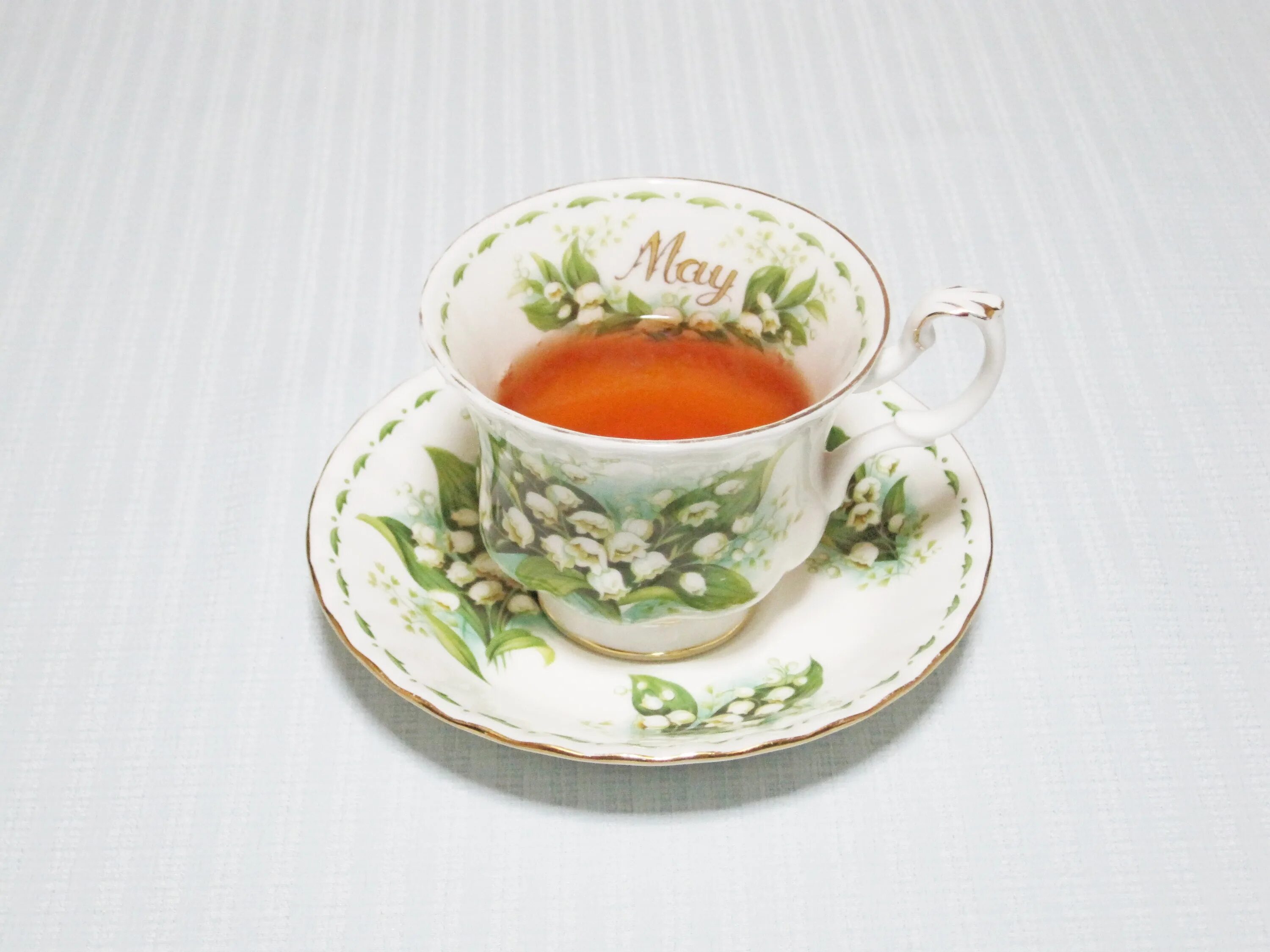 Cup for tea. Cup for tea. Чашка с чаем. Cup for tea. Чай фон.