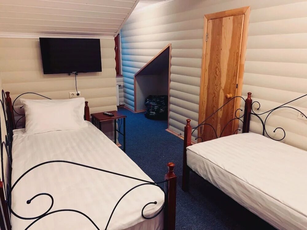 Халва москва гостиница. Гостиница халва на щелковской. Отель халва на полянке. Халва отель 2. Отель на полянке москва.