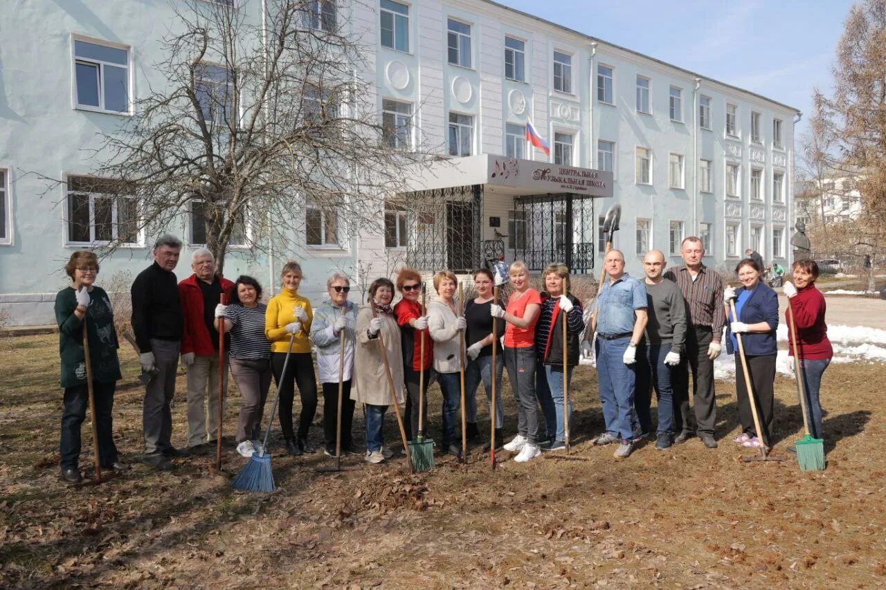 Работа в г дзержинск. Школа номер 29 города Дзержинска. Благоустройство города Дзержинск. Образование Дзержинск. Образование Дзержинск Нижегородской области.