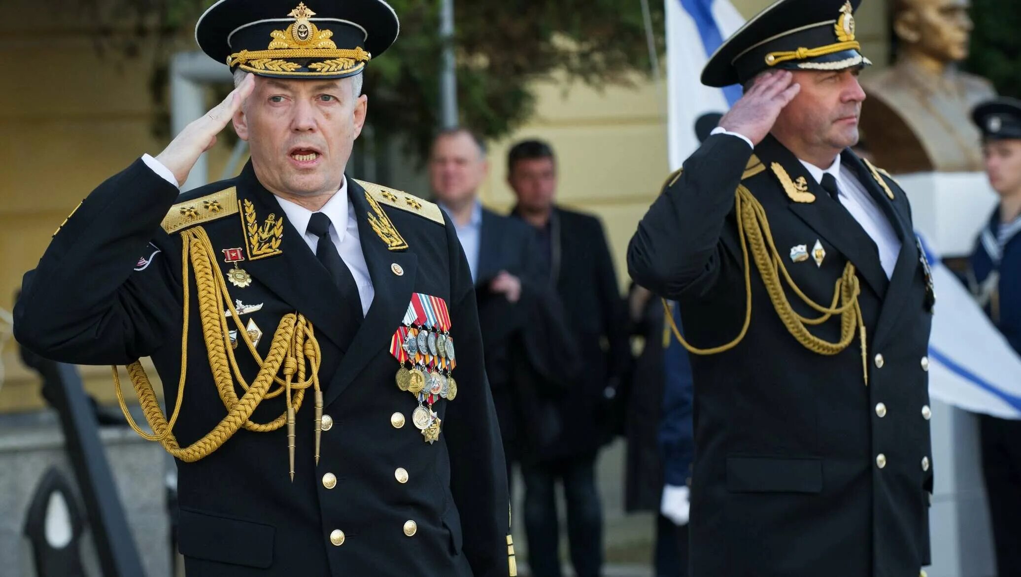 Вице адмирал генералов. Виктор лиина вице адмирал. Владимир васильевич масорин. Королёв владимир иванович адмирал. Стратегическое командование сша.