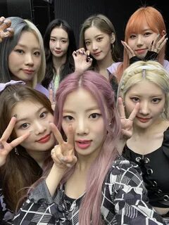 Kpop kiss