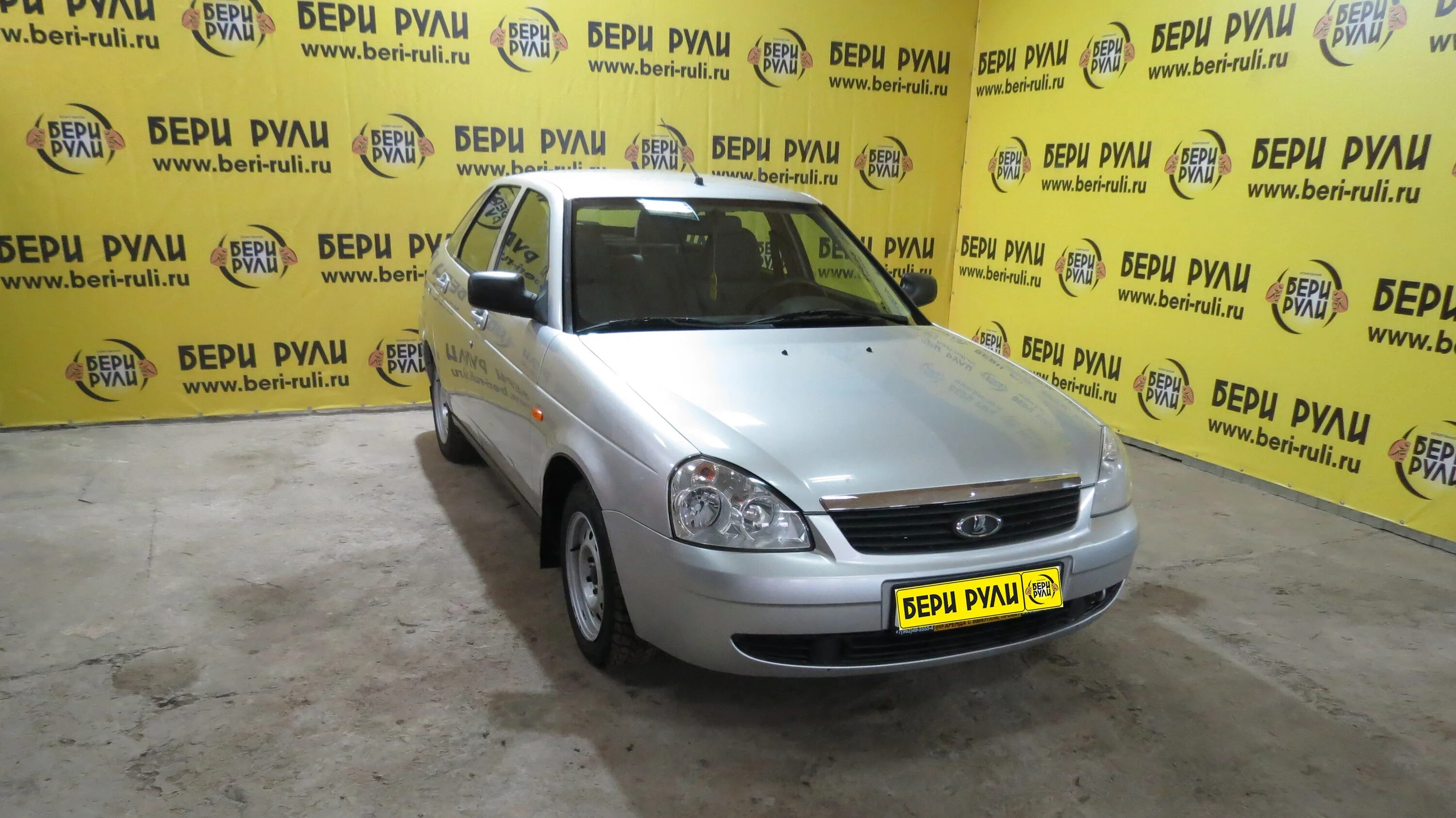 Volvo s40 1995. Nissan almera g15 с гербом. Выворот nissan almera g15. Авто в рассрочку в пятигорске. Lada 217030 lada priora, 2013 год.