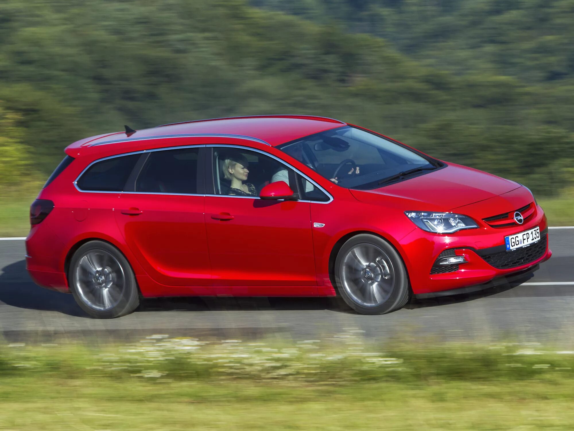 Opel astra j дизель. Opel astra j универсал. opel astra j sports tourer. опель астра sports tourer 2012. opel astra sports tourer 2014.