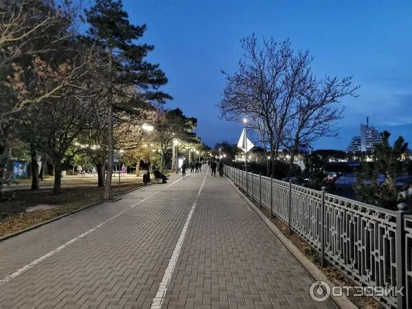 Фото: На Верхней Набережной. Фотограф Сергей Попов. Город Фотосайт Расфокус.ру