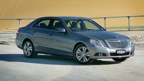 Mercedes 220 2014