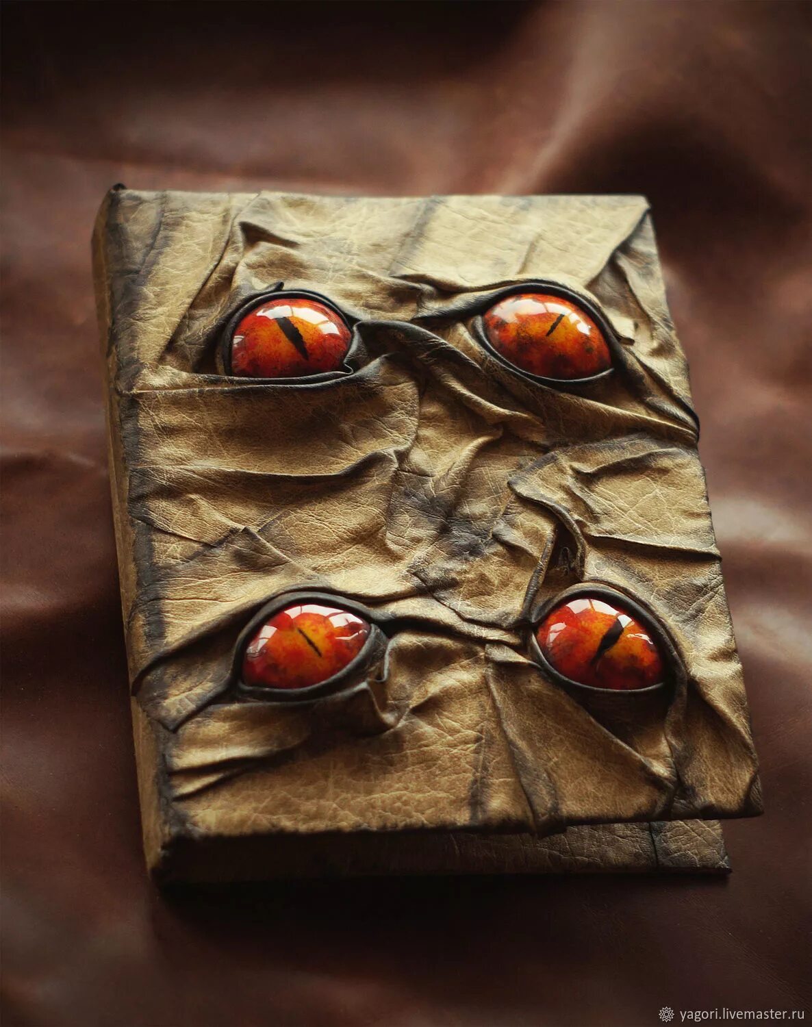 Некрономикон альхазреда. Заклинания некроманта. Гримуар ворон. Дневник некроманта. Книга некромантии арт.