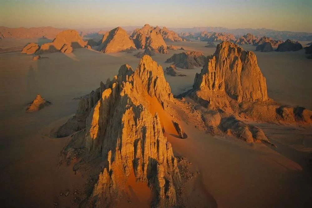 Массив одно из самых впечатляющих