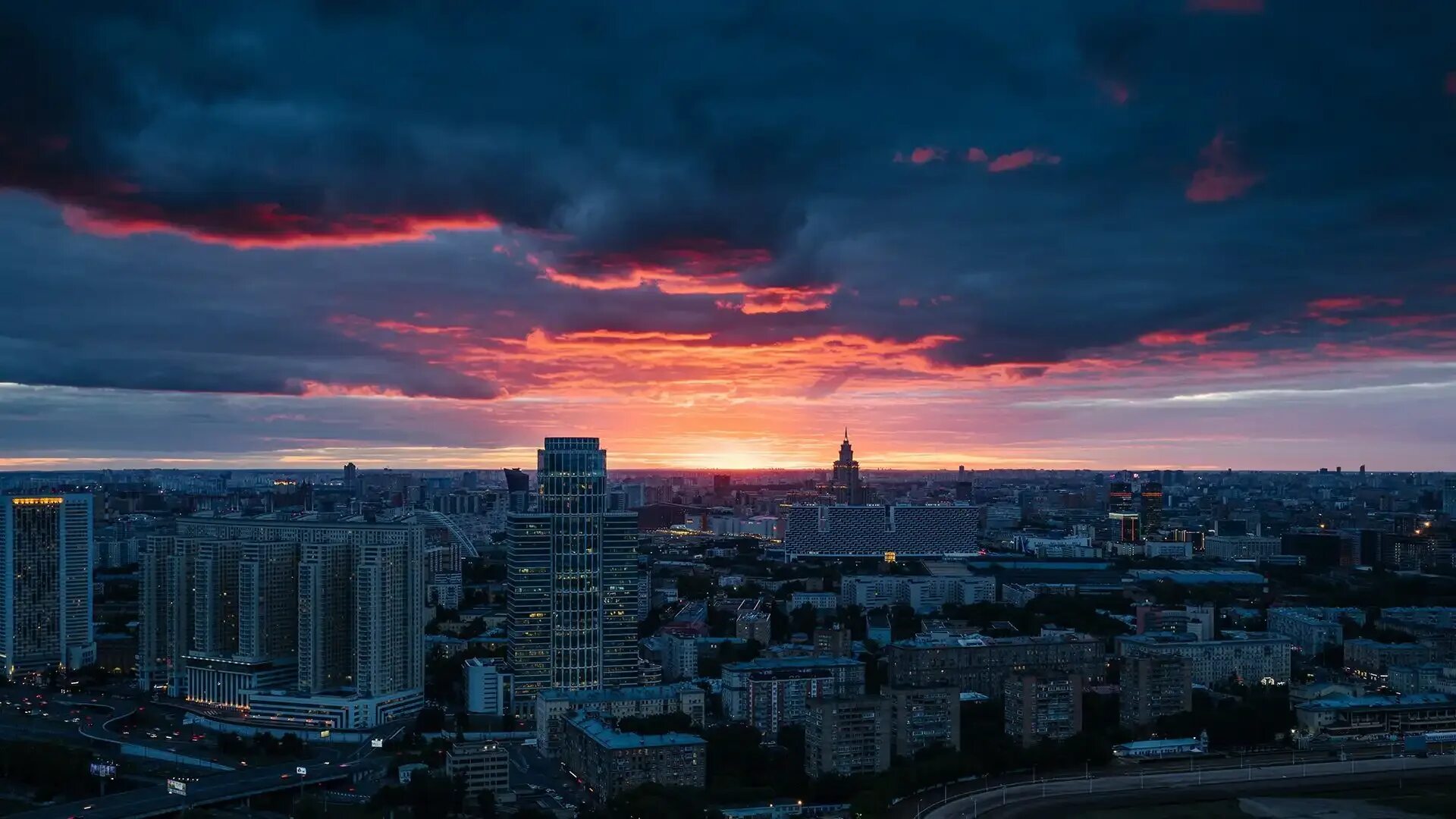 Moscow City 4к. Вечерний город панорама. Панорамный вид на город. Панорама города закат.