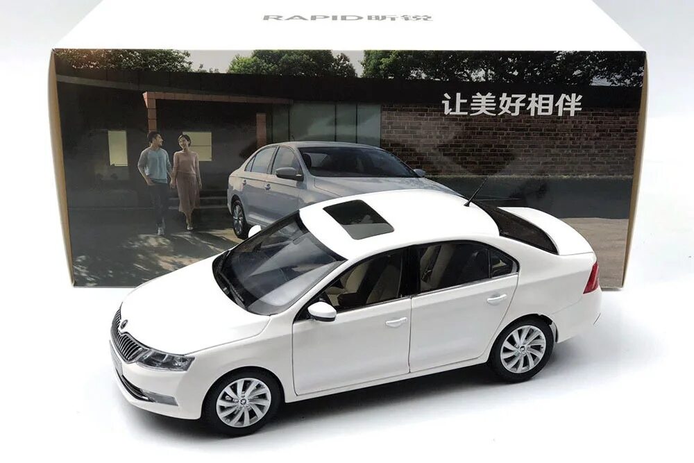 Rapid model. Игрушечная машинка шкода рапид. skoda rapid модель игрушечная. металлическая моделька skoda rapid. технопарк skoda rapid.
