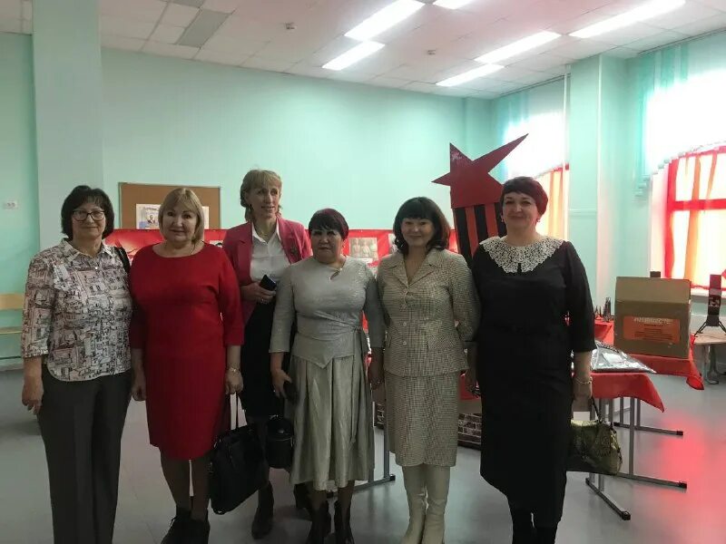 Минобр хакасии. Министр образования республики хакасия. Елена соломонова хакасия. Минобр хакасии. Министр образования хакасии.