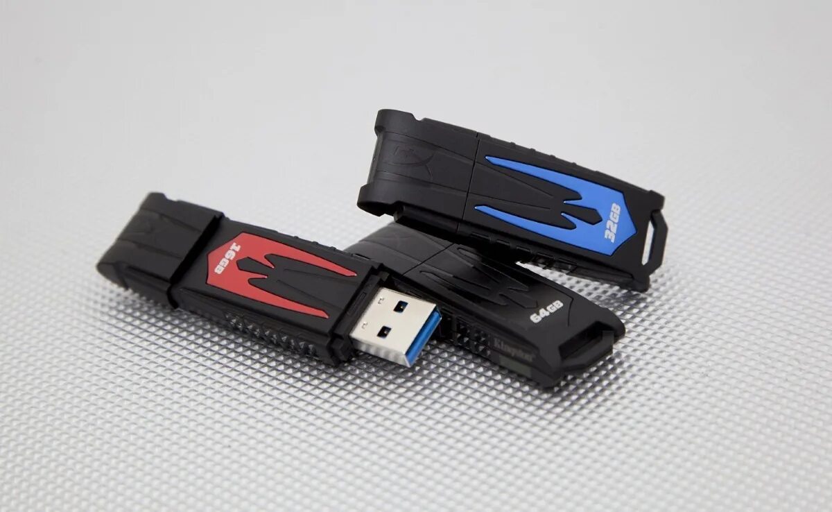 Флеш usb 3. Флешка USB Kingston Hyper x 3.0 64. Kingston HYPERX 64gb USB 3.0. USB флеш-накопитель Kingston Flash-накопитель 64 ГБ. Флешка 16 ГБ Кингстон USB 2.0 3.0.