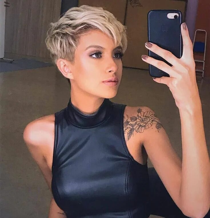 short messy spiky choppy hairstyles 2020 gray hair - Yahoo Image Search Results 