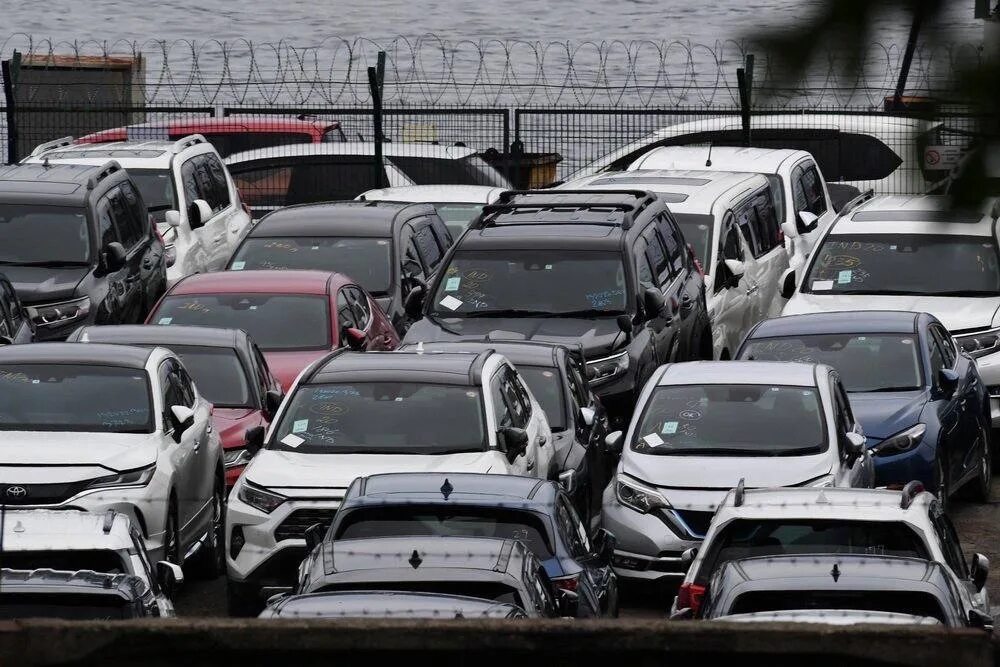 Китайский автомобильный рынок. Автомобили в порту японии. Экспорт автомобилей bp rbnfq. Конвейер тойота в японии. Машины россии.