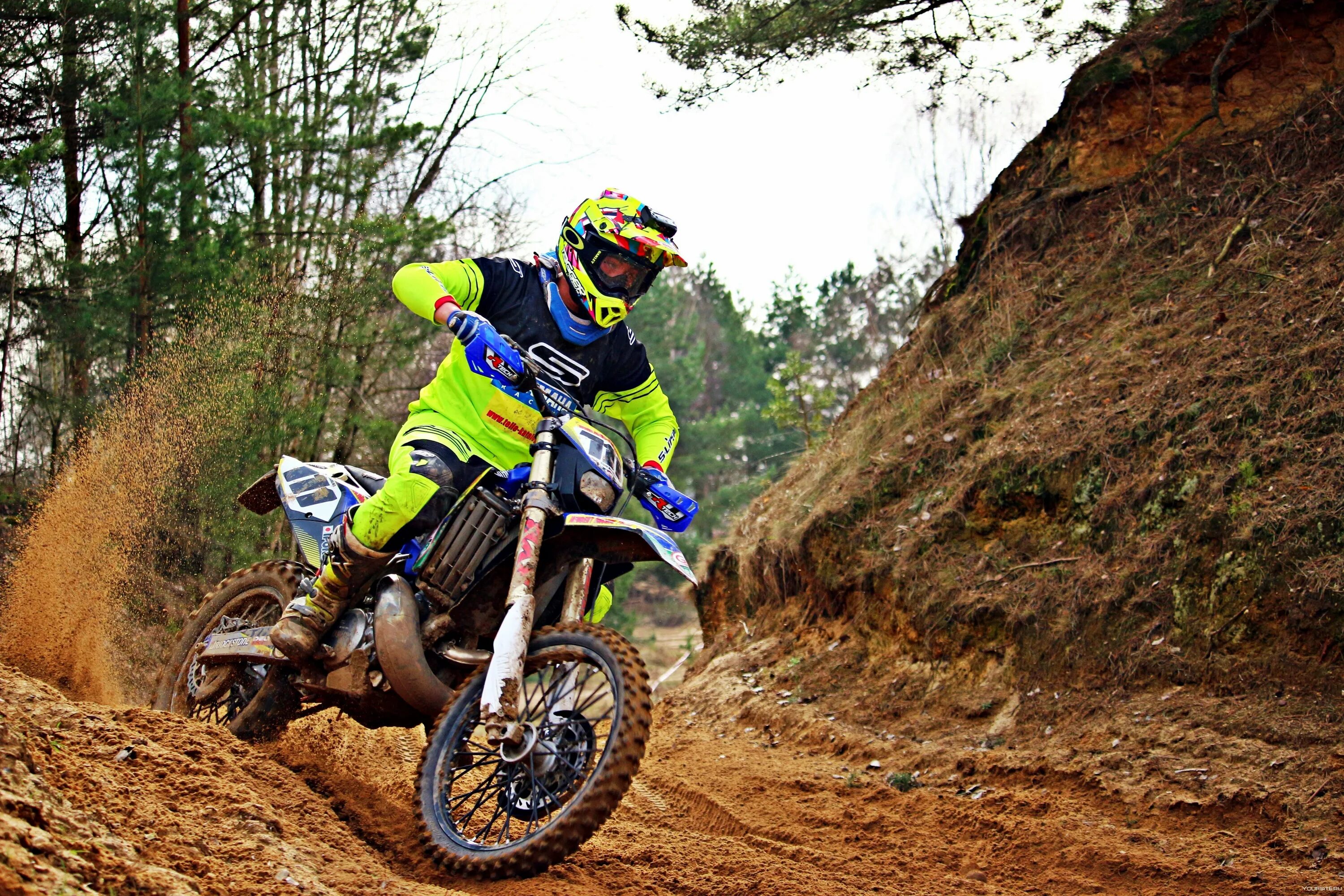 Эндуро Райдер. Кросс эндуро. Мотоцикл Enduro Cross, питбайк. Питбайк, эндуро, мото спорт.