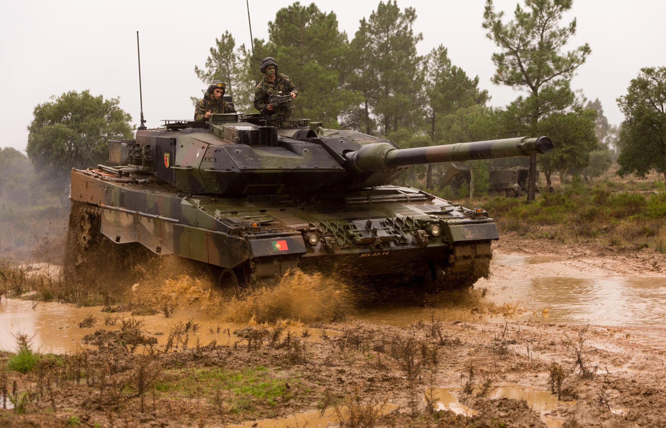 Po 06. Танк Leopard 2a6 Португалия. Танк леопард 2. Леопард и т90. Т90м прорыв.