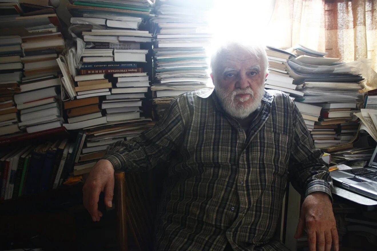 Юный литературовед. Юный литературовед