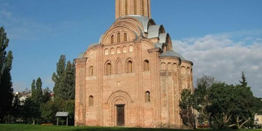 Храм святой параскевы пятницы (пятницкая церковь) в чернигове. Пятницкая церковь в чернигове 12 век. Церковь параскевы в чернигове. Храм святой параскевы пятницы (чернигов). Церковь параскевы пятницы в чернигове (конец xii в.