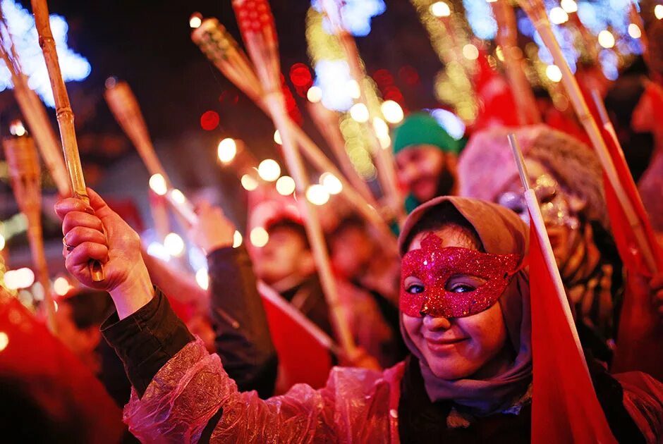Топ стран новый год. Новогодние традиции. традиции нового года. новогодние традиции мира. этнический новый год.