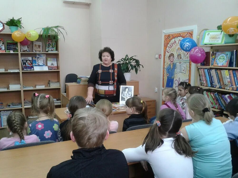 библиотеки эжвы. центральная библиотечная система сыктывкар. эжва улица мира. библиотеки эжвы. эжвинская библиотека светоч.