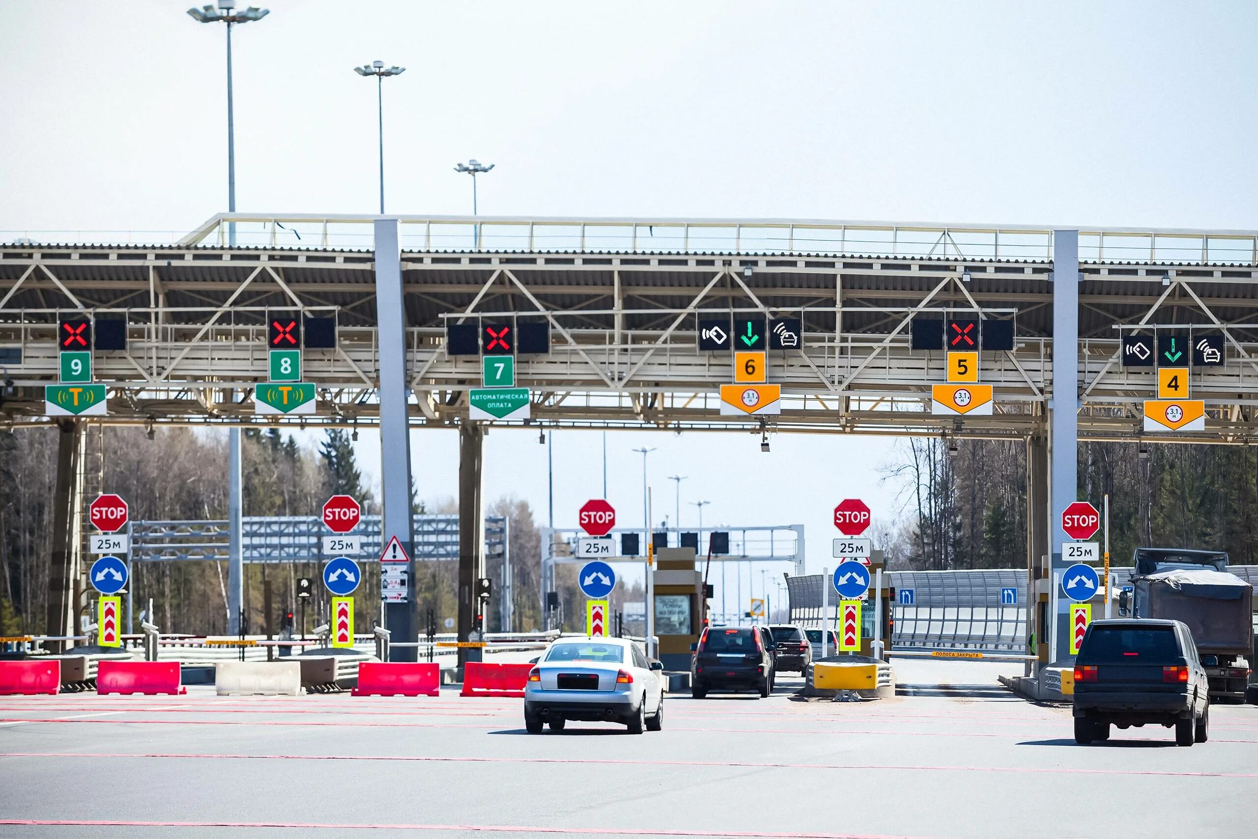 Платная дорога багратионовская. Шлагбаум на м11. Шлагбаум на платной дороге. Пункт оплаты м11. Платная дорога.