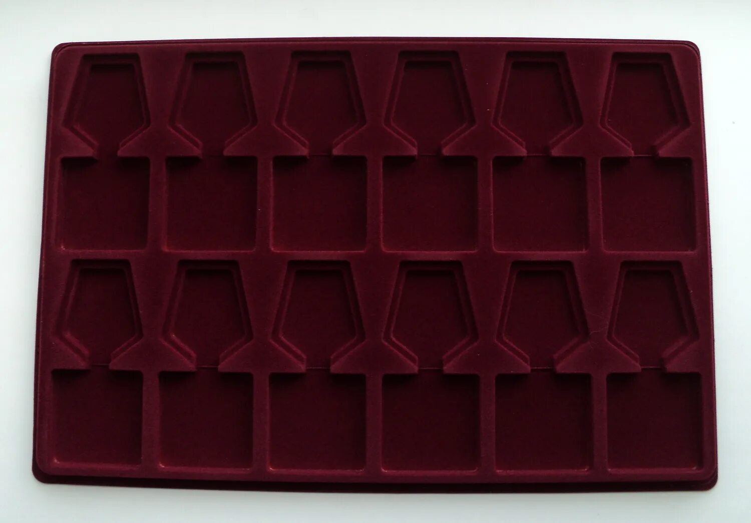 Планшет для медалей и орденов. Планшет для медалей и орденов. Шкатулка для медалей и орденов. Планшет под медали и ордена. Планшет бархатный для монет ячейка 40.