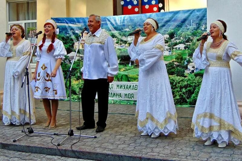 Погода в новом осколе на 3 дня. ЦКР новый Оскол. Великомихайловский ЦКР. Великомихайловский центр культурного развития. Село Великомихайловка ЦКР.