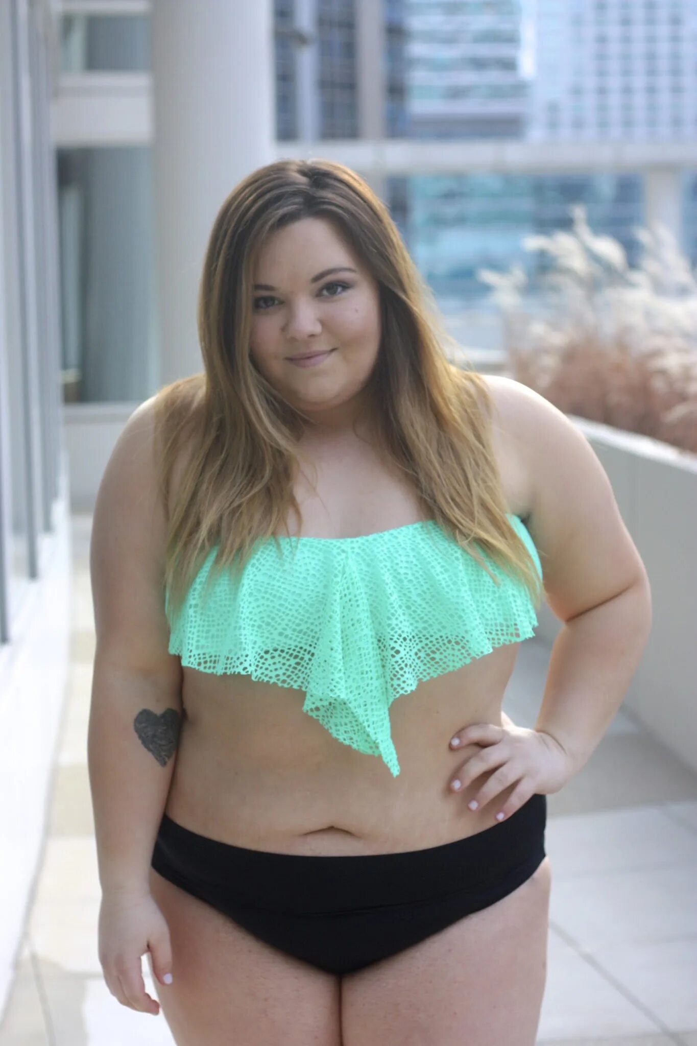 Small fat girls. Small fat girls. Чубби виргнис. Чабби белли герл. Small fat girls.