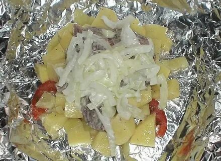 Порционная картошка с мясом в фольге