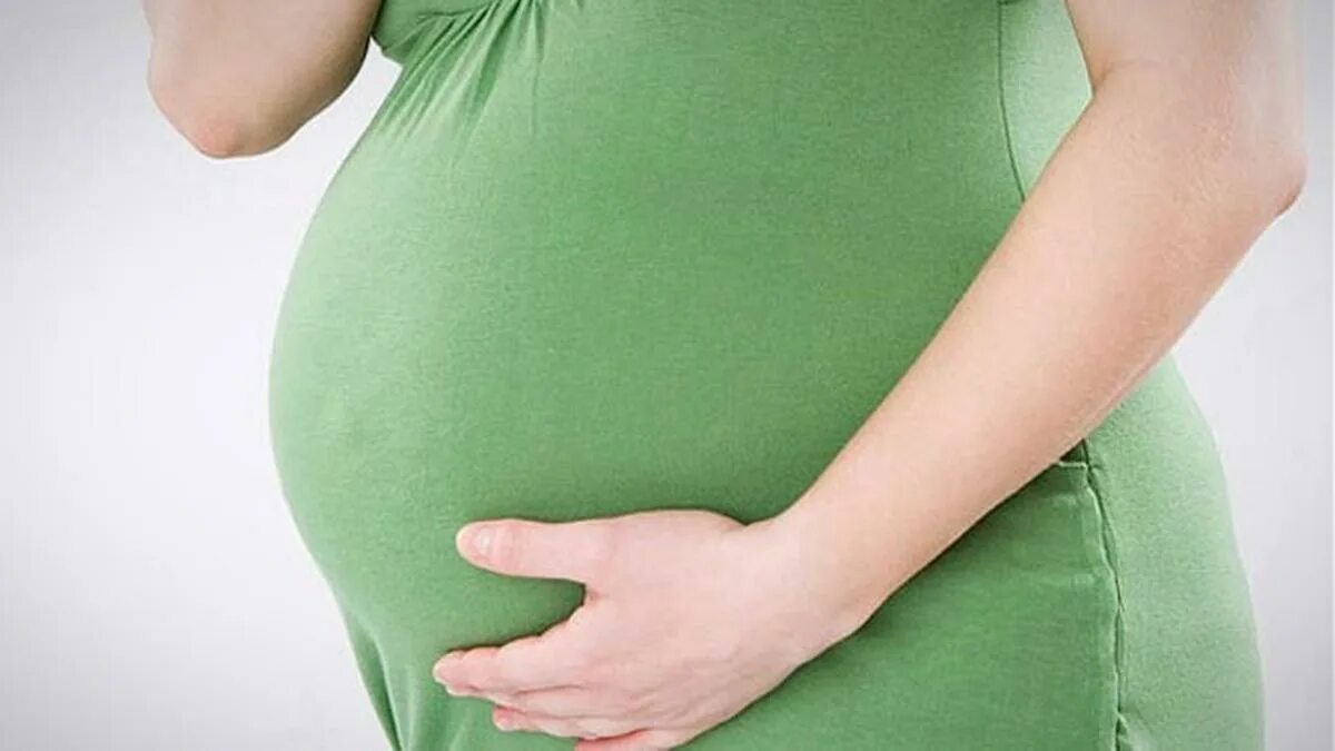Вздутие живота первый триместр. Беременность. Вздутие живота беременность. Вздутие у беременных. Вздутие живота у беременных.