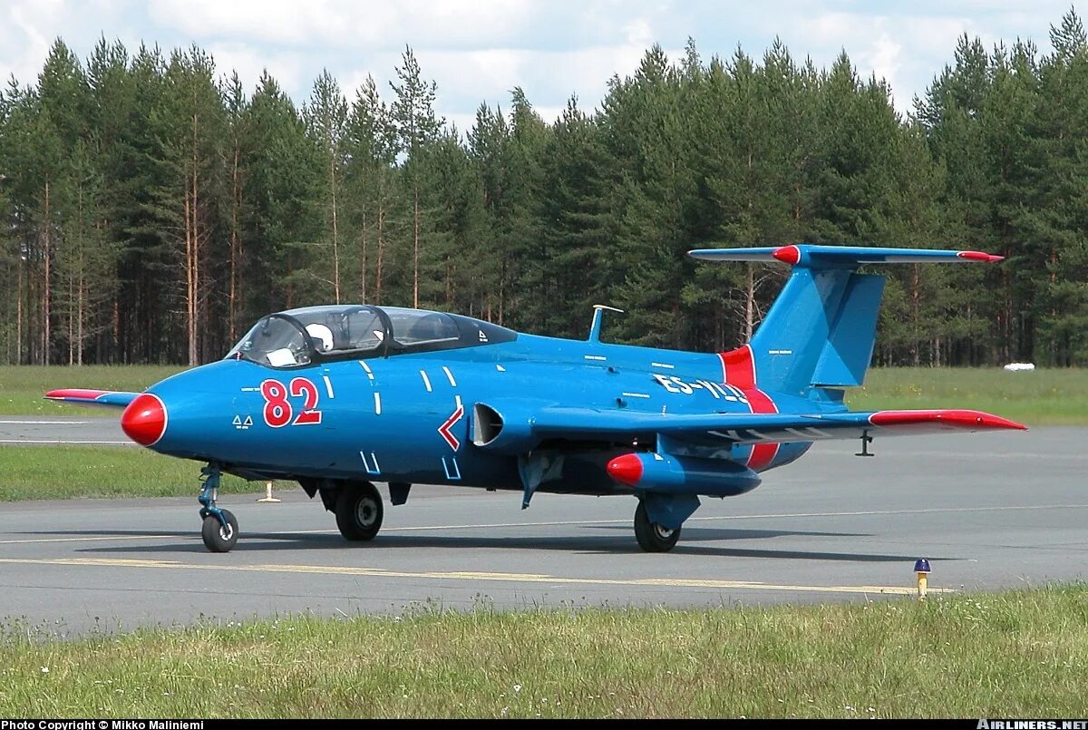 Л-29 Дельфин. Aero l-29 Delfin. Самолет Aero l-29 Delfin. Аэро л-29 Дельфин.
