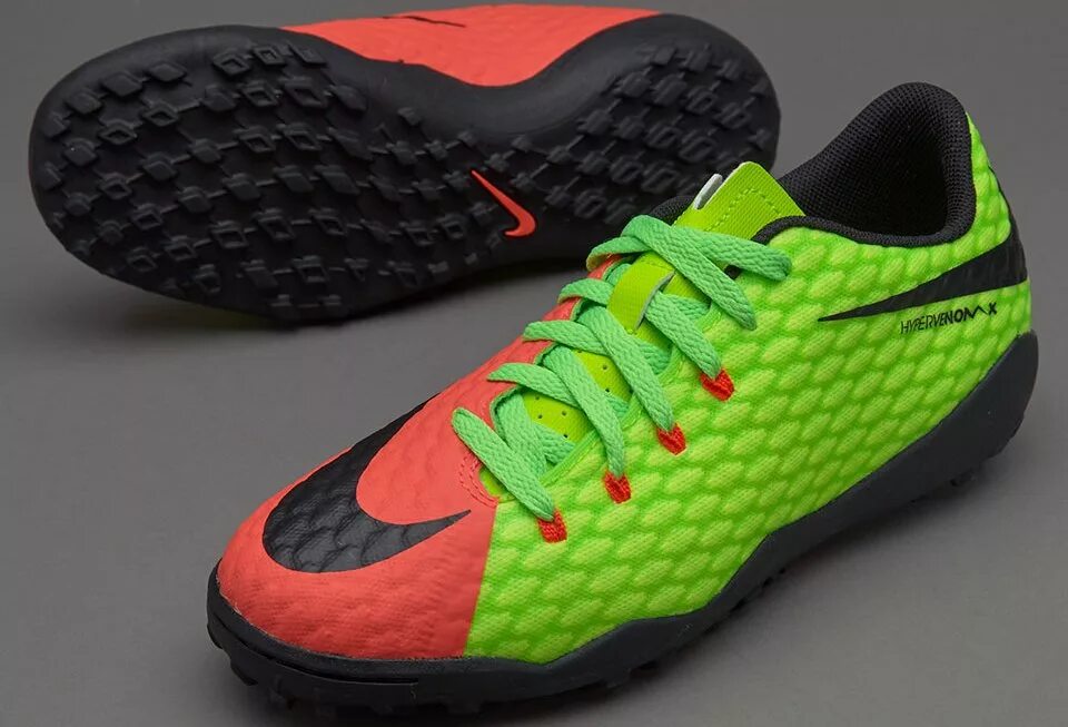 лучшие сороконожки. New balance furon v6 сороконожки. адидас меркуриал сороконожки. сороконожки найк magista. Nike bomb 90 сороконожки.