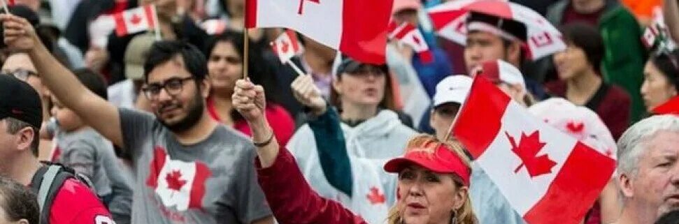 Митинг в канаде. Оттава люди. Протесты в оттаве 2022. Канада прошла. 1 мая в канаде.