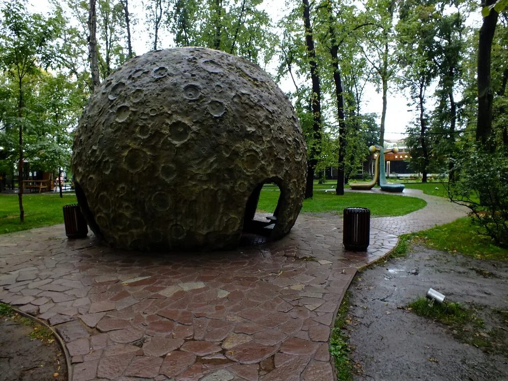 Сад астрономов Сокольники. Парад планет Сокольники. Парк Сокольники. Сокольники парк арт объект.